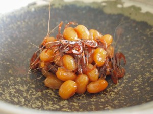 えび豆は滋賀県の郷土料理  ハレの日に食べる琵琶湖の旨みがつまったおふくろの味